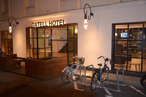 Gatell Hotel - Housity