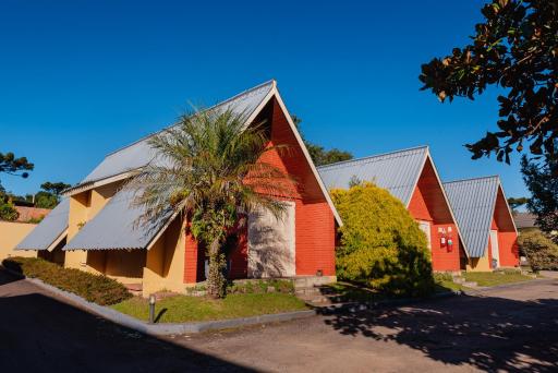 Hotel Cabanas Alto Da Serra - Housity