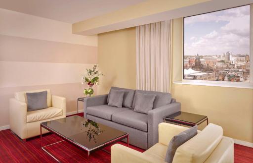 Park Plaza Leeds - Housity