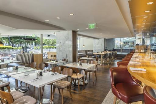 The Statler Dallas, Curio Collection By Hilton - Housity