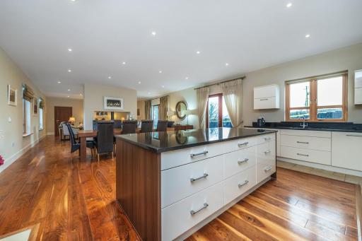 Two bedroom apartment with views of the Curragh - Housity