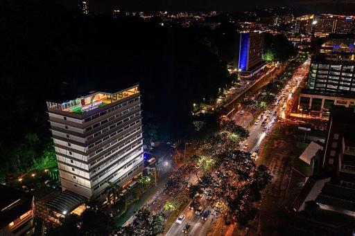 Howard Johnson by Wyndham Kota Kinabalu City Centre, formerly Hotel Shangri-La Kota Kinabalu - Housity