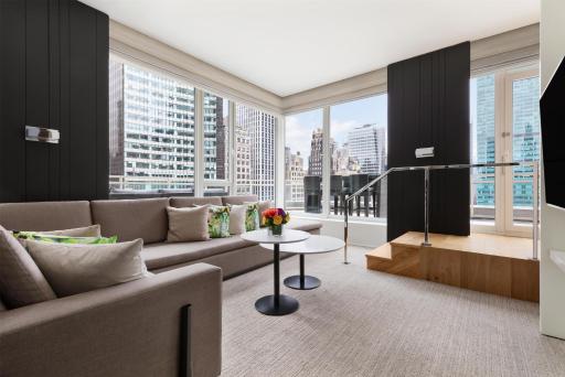 Andaz 5th Avenue, By Hyatt - Housity