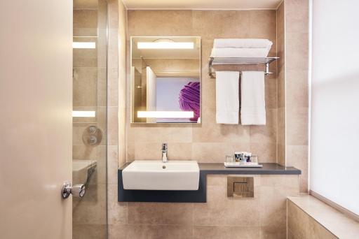 Mercure Exeter Rougemont Hotel - Housity