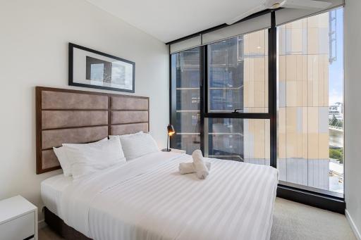 CBD Cozy 2Beds Apt at Brisbane Tallest building With Free Parking - Housity
