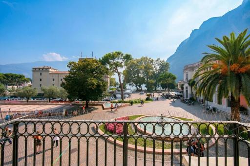 Residenza Rocca del Lago - Happy Rentals - Housity