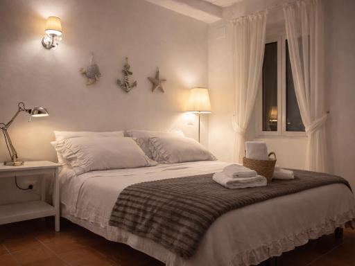 Little Medieval House Nettuno - Housity