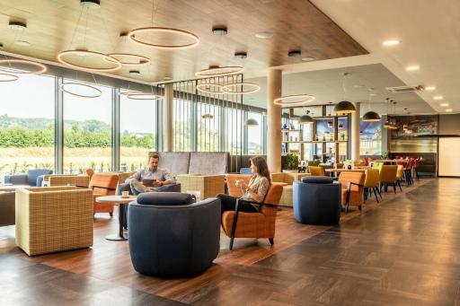 Aiden by Best Western Stadtgut Hotel Steyr - FREE PARKING - Housity