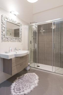 Roommo Santa Maria Novella - Housity
