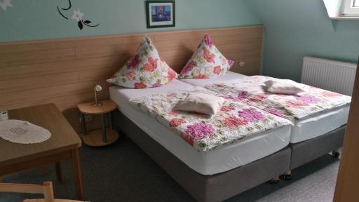 Hotel Andernacher Hof - Housity