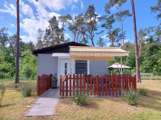 Bungalow in Rathenow Semlin - Housity