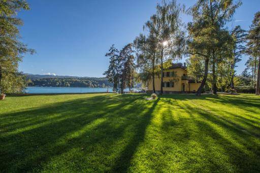 Beachfront · Private Beach Travel Proud Hotel Villa Rainer - Housity