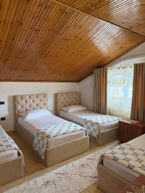 Villa Garden Shkodra - Housity