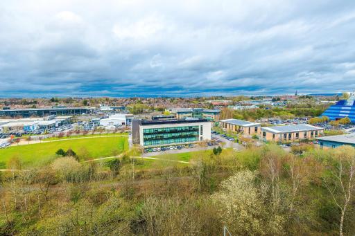 Hilltop Serviced Apartments-Stockport - Housity