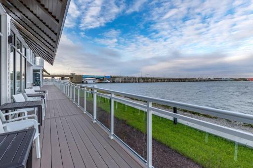 Cambria Hotel Ocean City - Bayfront - Housity