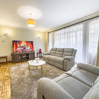 1, 2, 3 Bedroom Apartments Near Aga Khan Hosp - Parklands - Housity