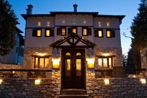 4 Seasons in Vizitsa - Housity