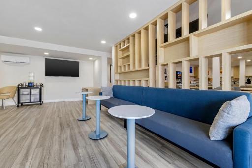 Comfort Inn Sea World Area - Housity