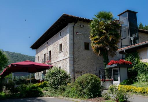 Izalde - Housity