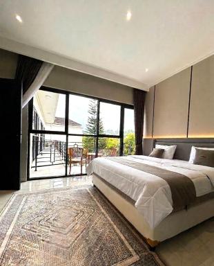 AL Jumeirah Resort Puncak - Housity