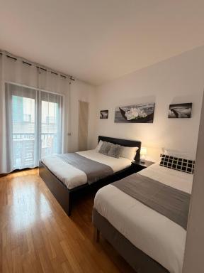 Apartment De Rossi - Housity