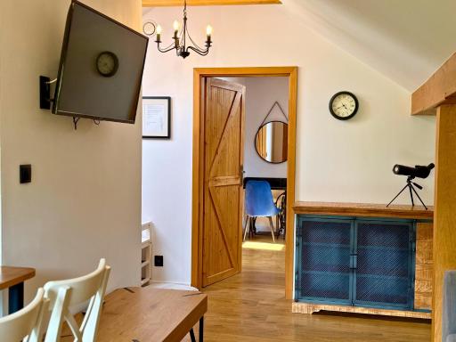 Maya Pokoje i Apartamenty - Housity