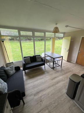Cromer Coastal Retreat Kings Chalet Park - Housity