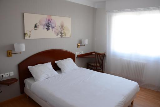 Logis Le Petit Trianon - Housity