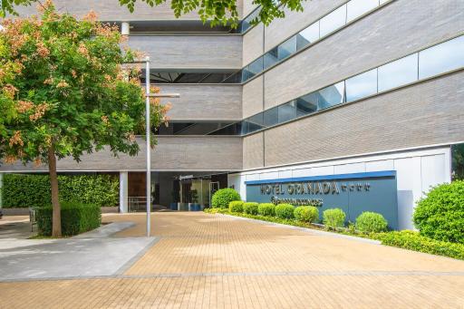 Hotel Granada by Pierre & Vacances - Hizvo