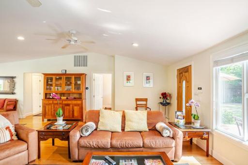Sonoma Wine Country Bungalow - Housity