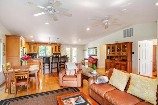 Sonoma Wine Country Bungalow - Housity