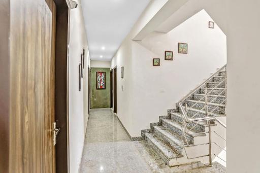 Super Hotel O Relax Suites - Housity