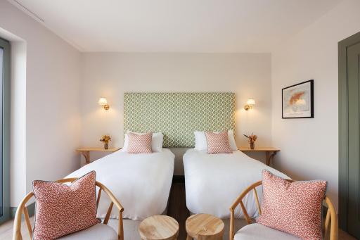 Travel Proud Barnahown B&B, Mitchelstown - Housity