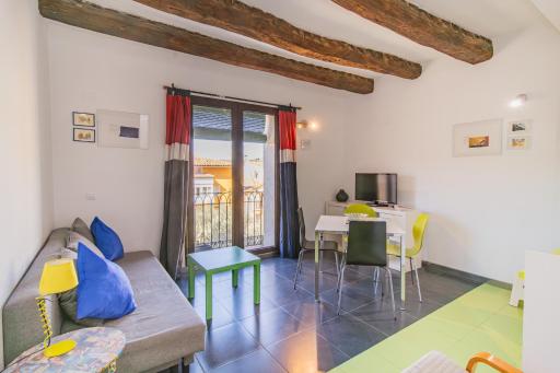 Apartamentos La Fonda - Housity