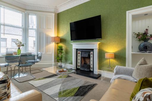 West Highland Apartments Milngavie - The Nevis - Housity