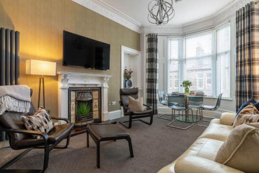West Highland Apartments Milngavie - The Lomond - Housity
