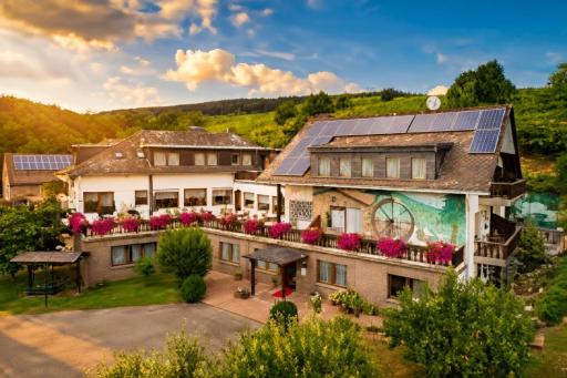 Hotel Kühns Mühle - Housity