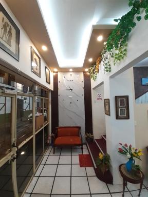 Hotel Central - Housity