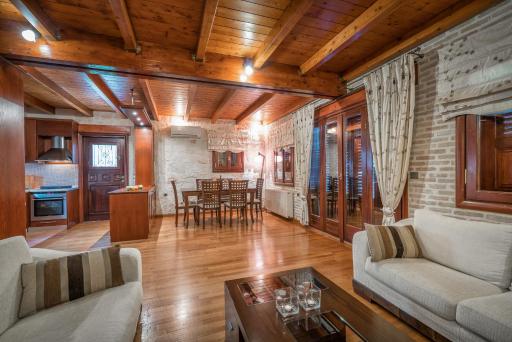 Melissa Stone House - Housity