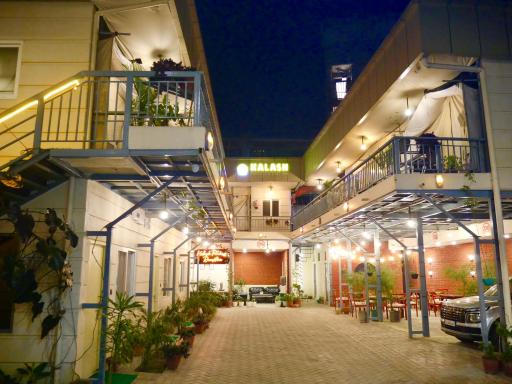 Kalash Parkaze And Tent Inn - Housity