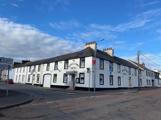 The Kings Arms Hotel - Housity