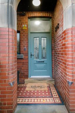 BOOTique House - Luxury Group Accommodation in Wakefield - Housity