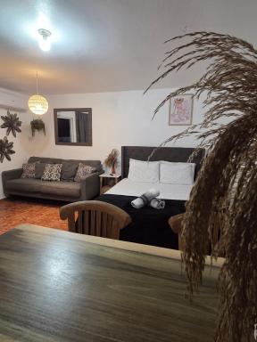 Private room with parking and bathroom - Housity