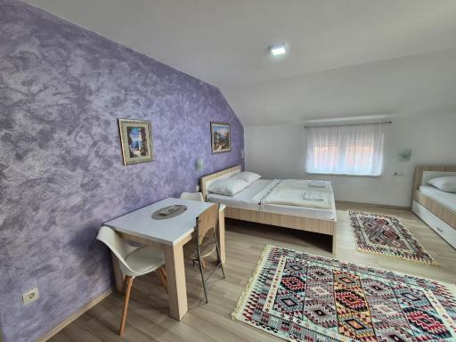 Apartments City Paradise - Housity