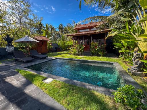The Hidden Escapes Manggis- Stunning Hidden Gem Villa with Pool, Sauna & Ice Bath - Housity