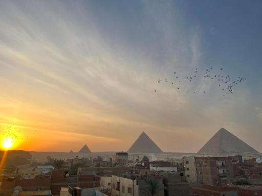 Zein Pyramids View - Guest House - Housity