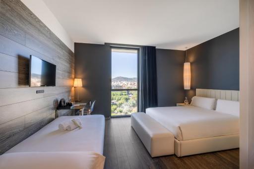 Hotel SB Plaza Europa - Housity