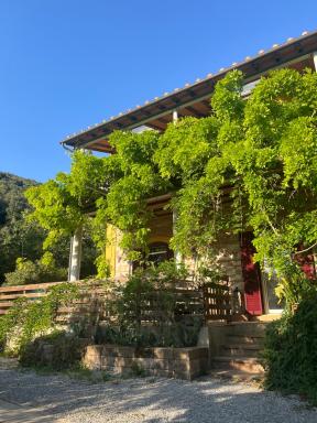 B&B La Fucinaia Pet Friendly Adults only - Housity