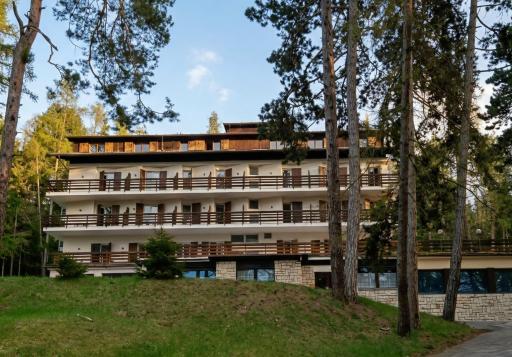 Garni Pirata - Housity