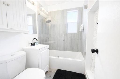 Cozy 2BR Family Home Hollywood, FL Near Miami & Beaches - Housity